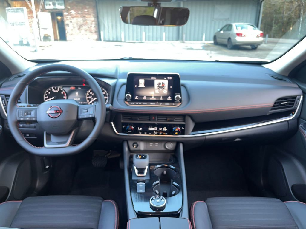 New 2026 Nissan Rogue SV AWD/4WD image 13