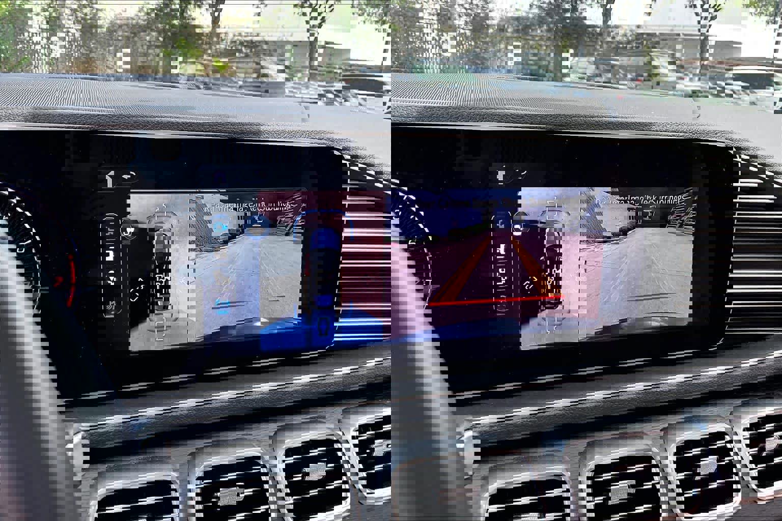 Used 2025 Mercedes-Benz GLE 350 4MATIC image 26