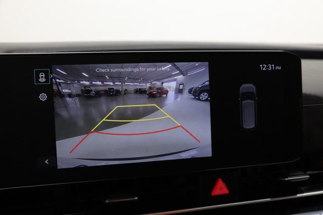 Used 2025 Kia Carnival image 26