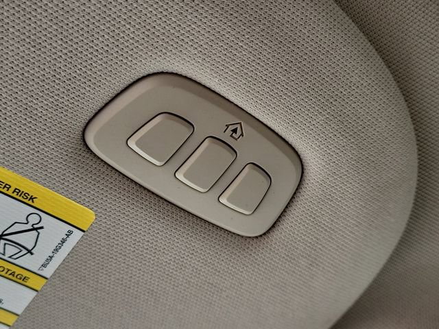 Certified 2022 Lincoln Navigator L Reserve RWD image 32
