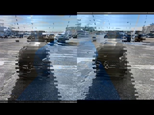 Used 2023 Mercedes-Benz C 300 4MATIC Sedan image 3