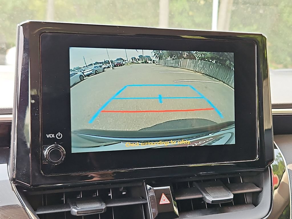 Used 2023 Toyota Corolla LE w/ Carpet Mat Package (TMS) FWD image 18