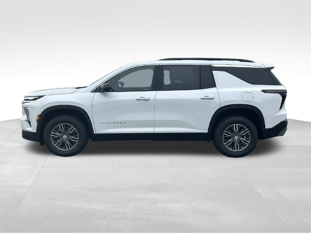 New 2027 Chevrolet Traverse LT w/ Driver Confidence Package FWD image 7