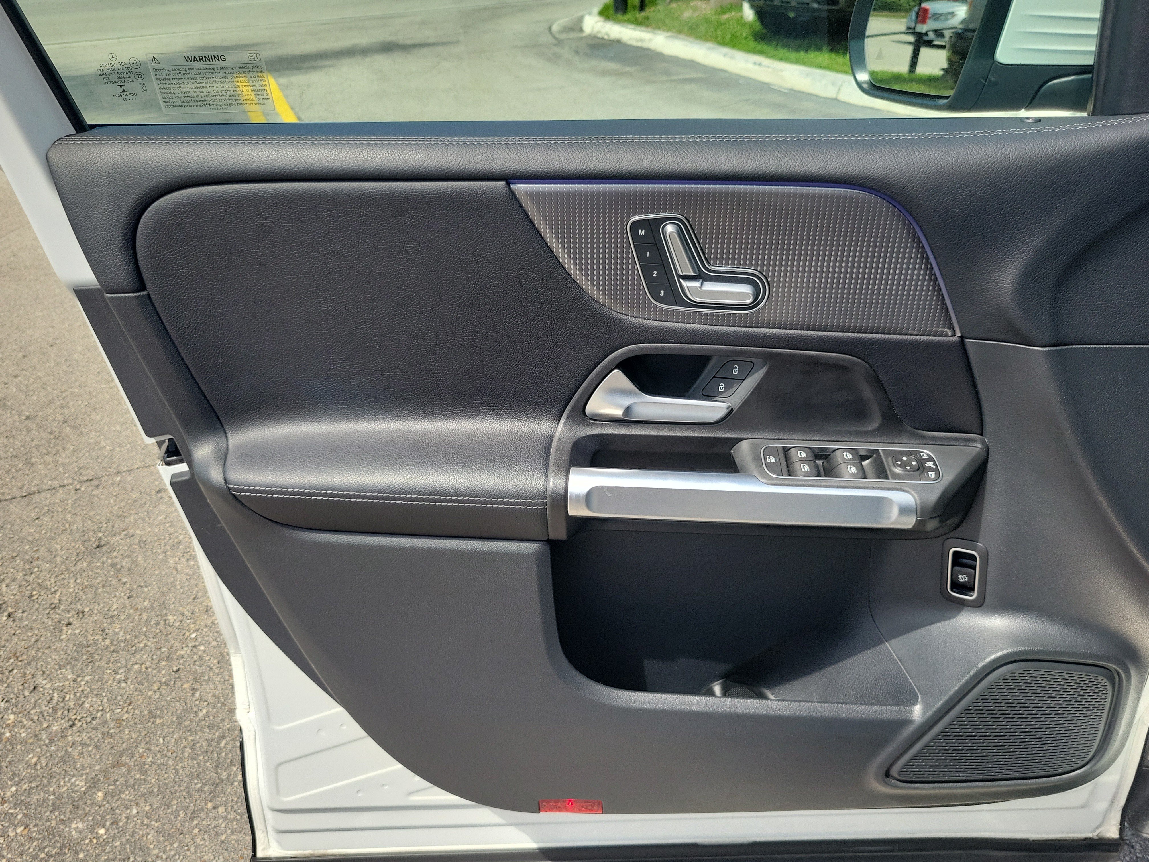 Used 2022 Mercedes-Benz GLB 250 image 24