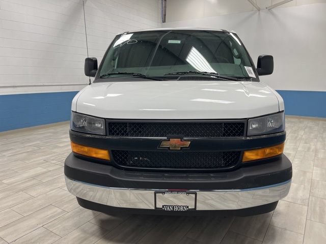 New 2026 Chevrolet Express 3500 Extended w/ Driver Convenience Package RWD image 5