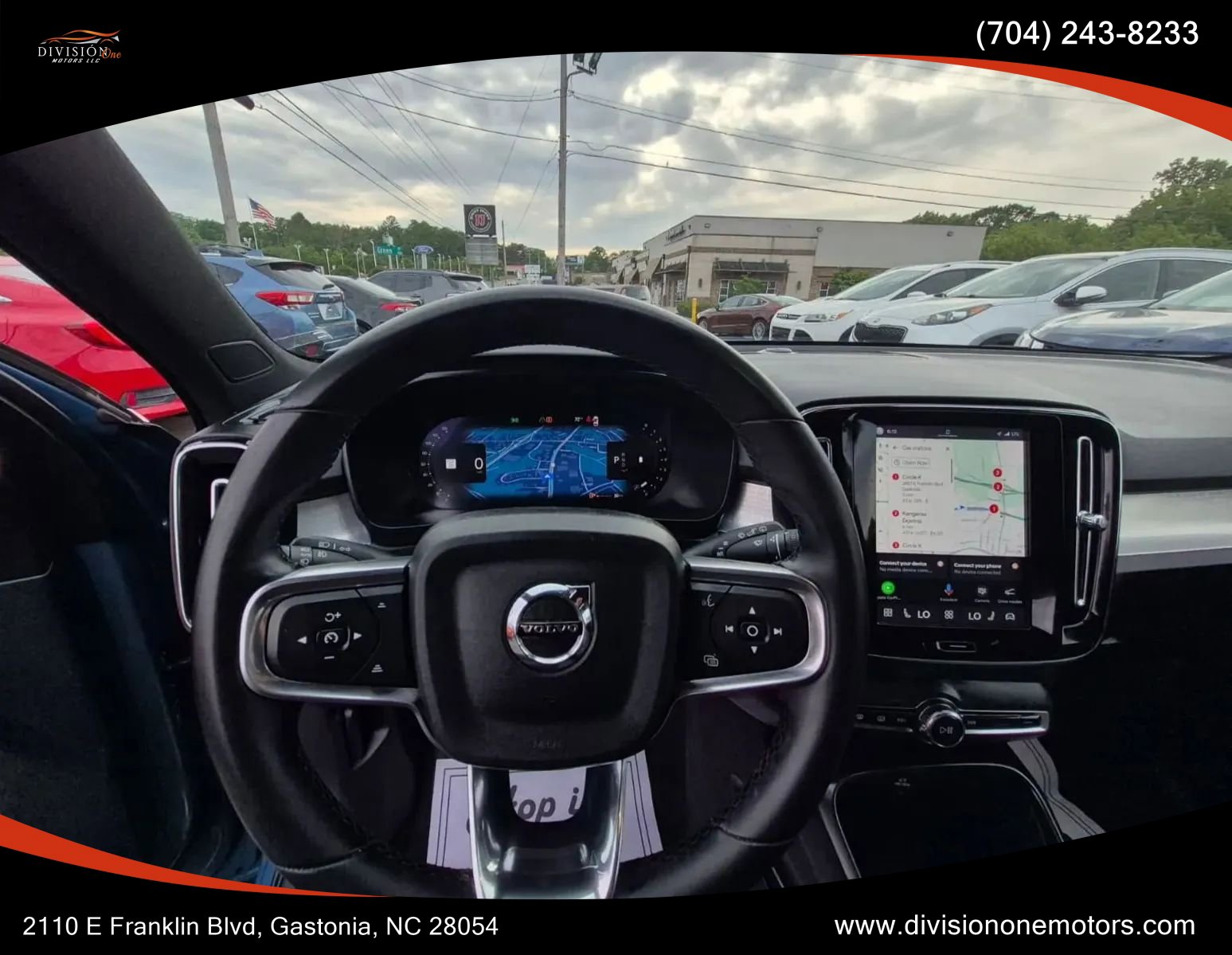 Used 2024 Volvo XC40 B5 Core AWD/4WD image 12