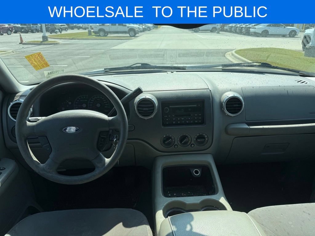 Used 2004 Ford Expedition XLT RWD image 7