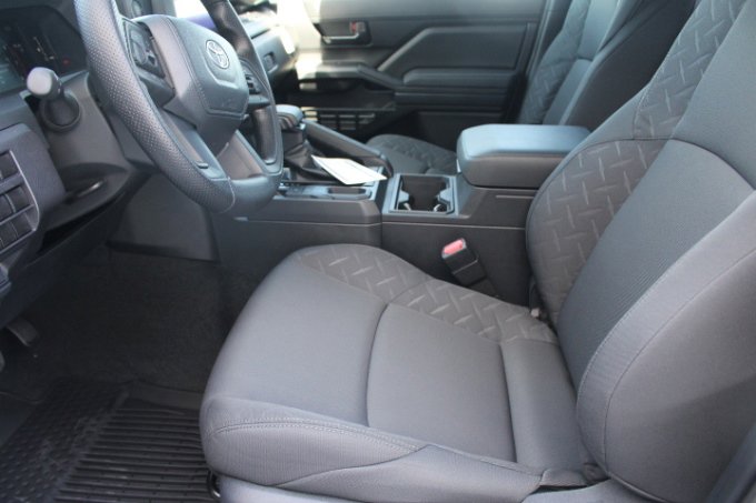 New 2025 Toyota Tacoma SR image 11
