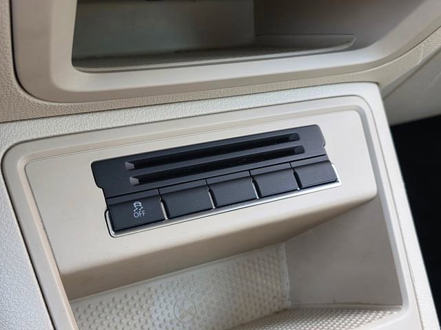 Used 2015 Volkswagen Tiguan SEL image 21