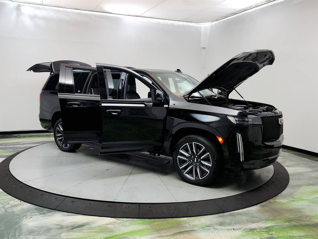 Used 2022 Cadillac Escalade ESV Sport w/ Touring Package AWD/4WD image 10
