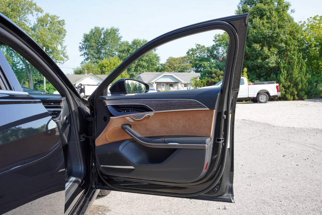 Used 2021 Audi A8 L 4.0T w/ Luxury Package AWD/4WD image 50