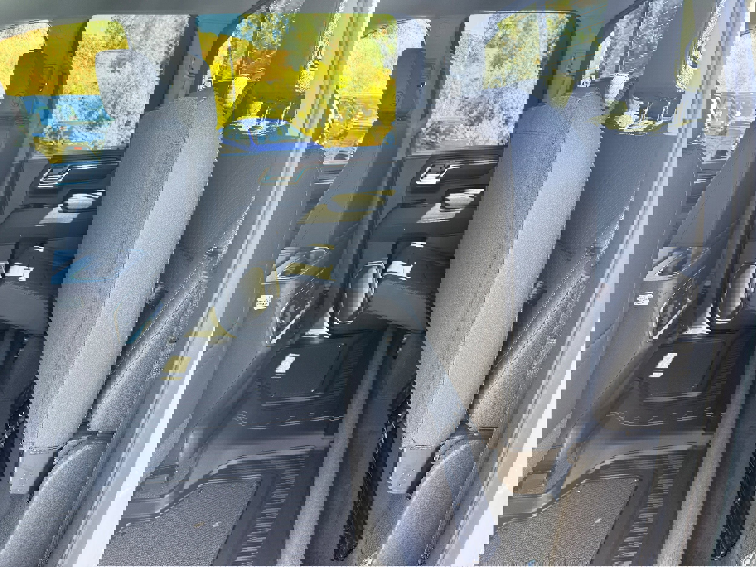 New 2026 GMC Sierra 2500 SLT w/ SLT Premium Package image 12