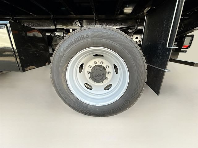 New 2026 Ford F550 4x4 Regular Cab Super Duty image 7
