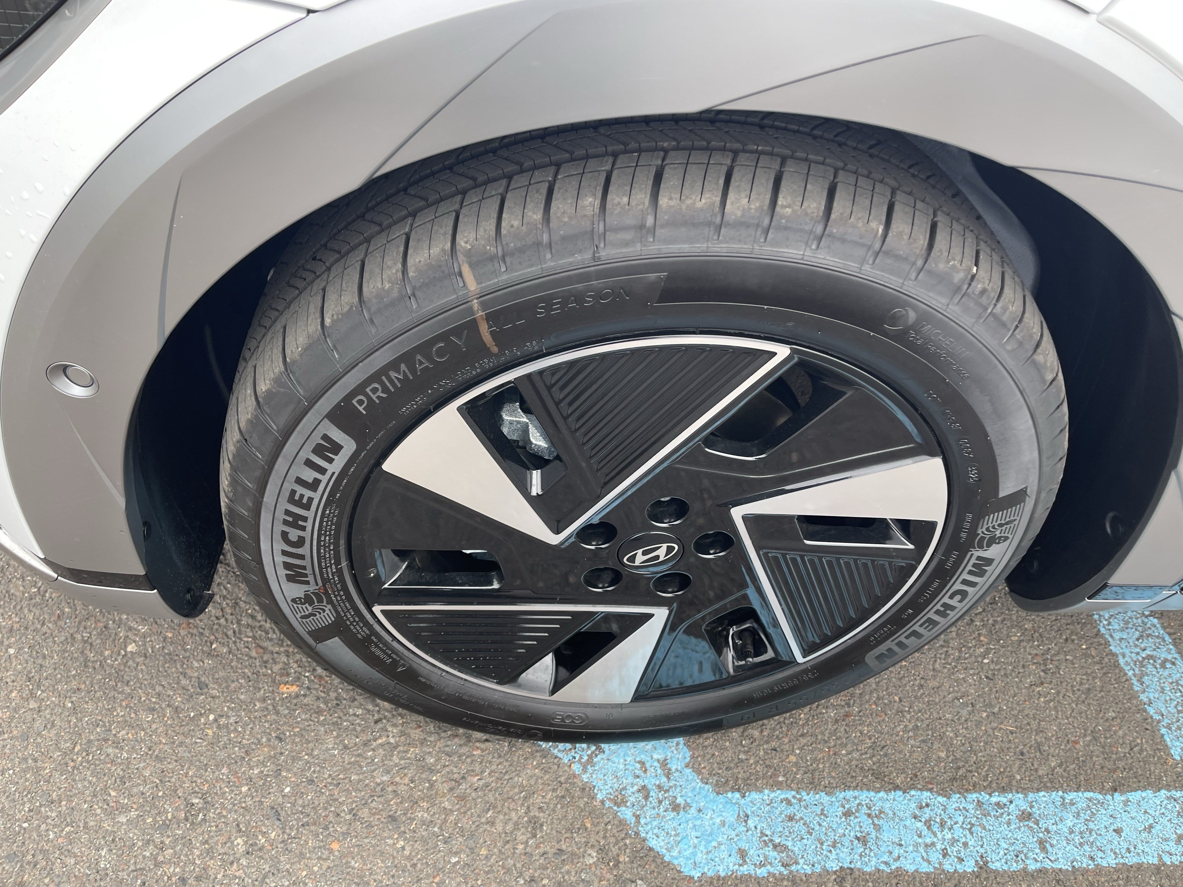 Certified 2026 Hyundai Ioniq 5 Limited RWD image 9