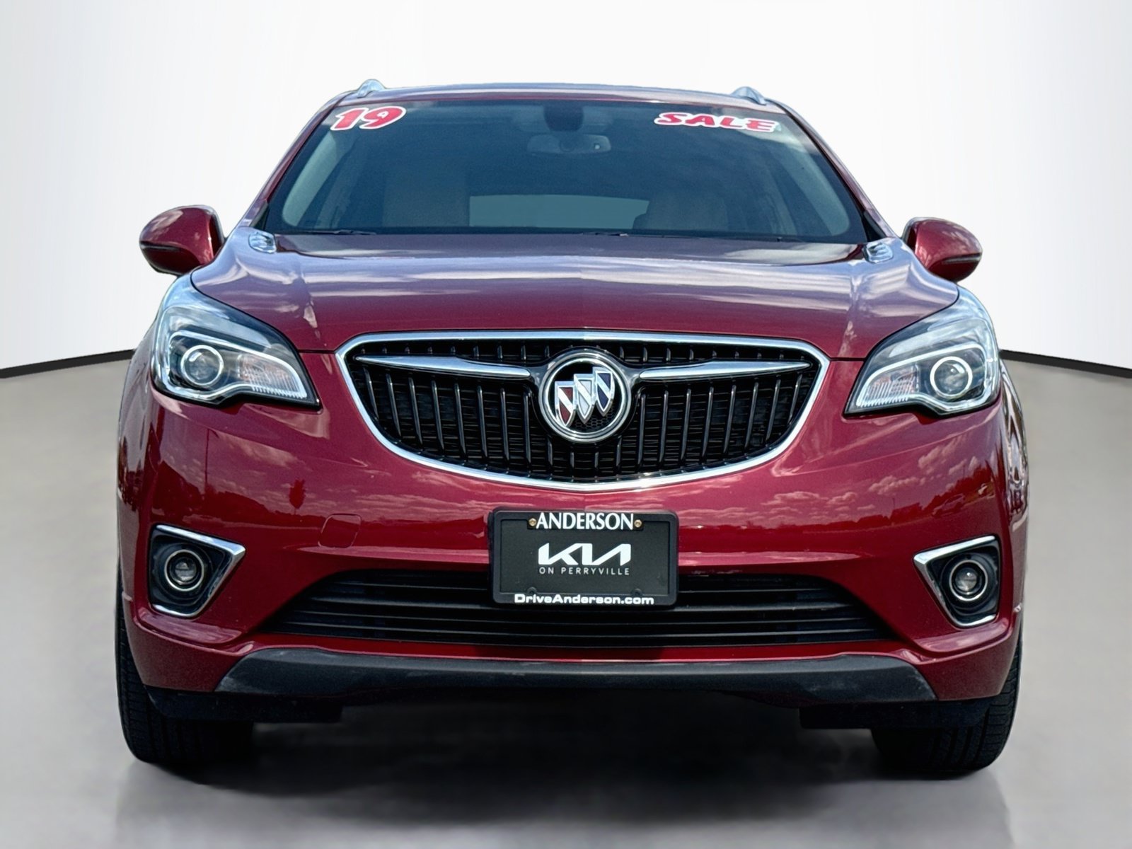 Used 2019 Buick Envision Essence w/ LPO, Cargo Package FWD image 2