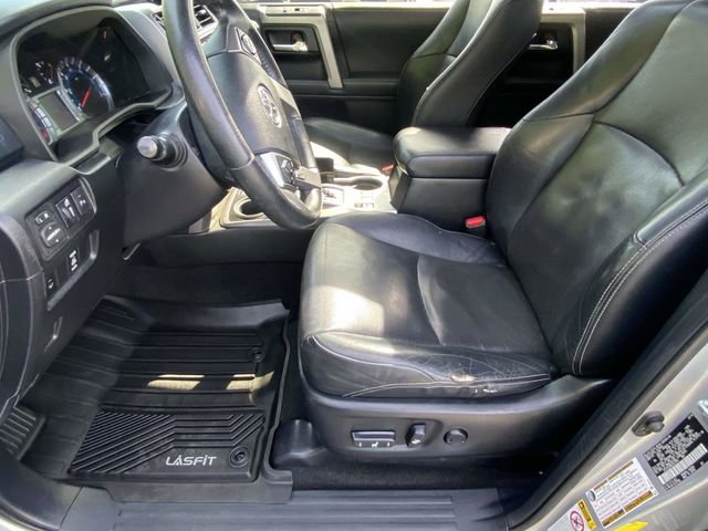 Used 2014 Toyota 4Runner Limited image 19