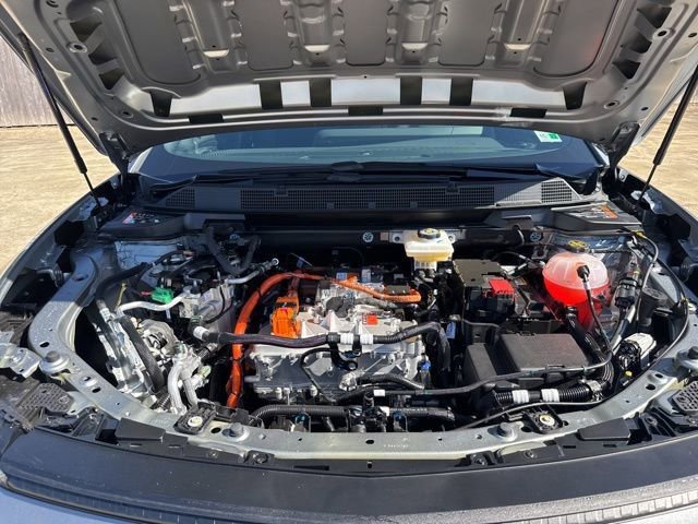 New 2026 Chevrolet Equinox EV LT image 32