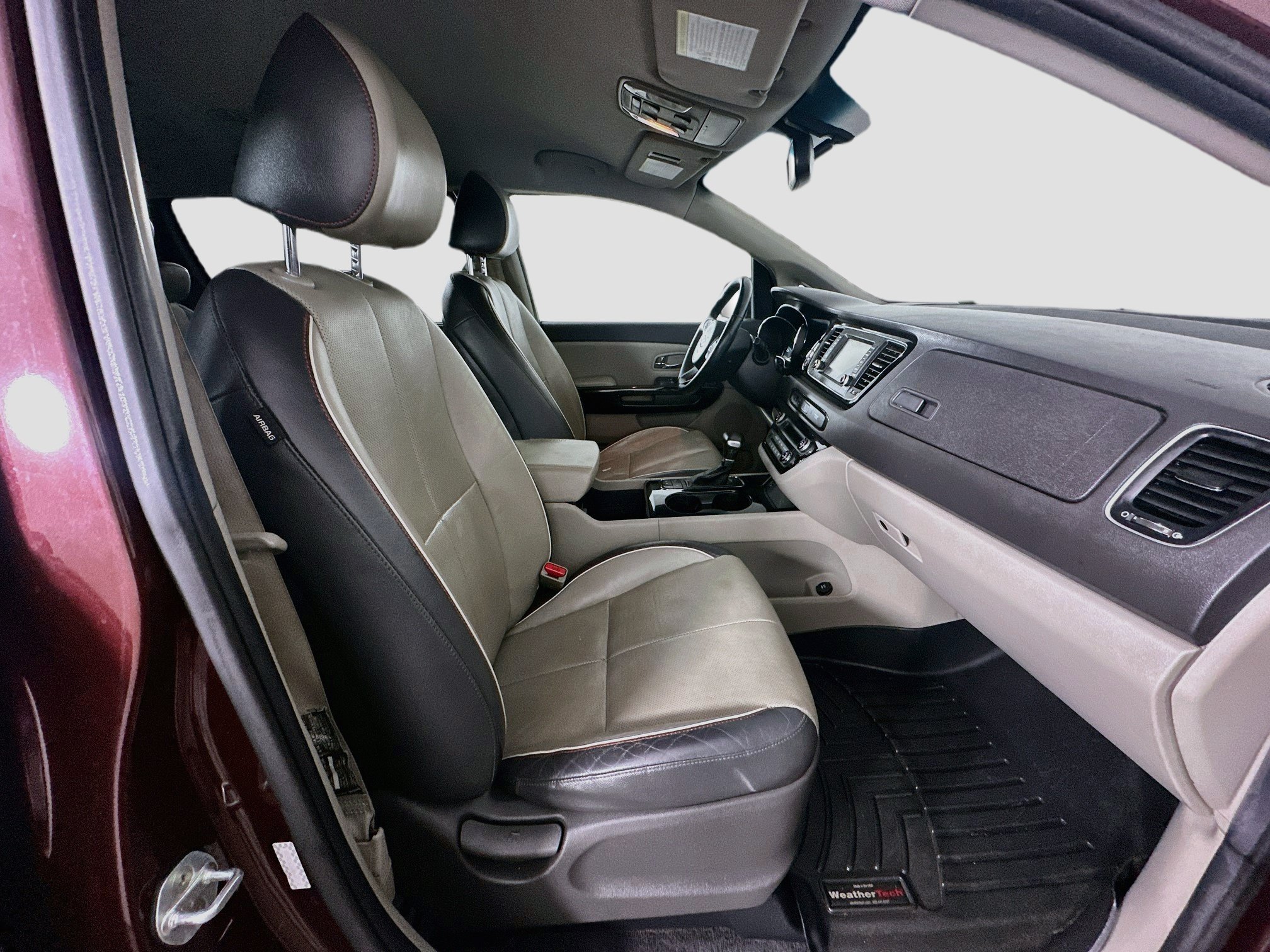 Used 2017 Kia Sedona EX FWD image 32