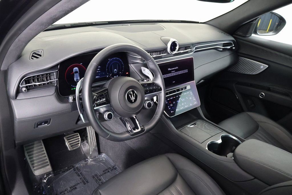 Used 2023 Maserati Grecale Modena image 7
