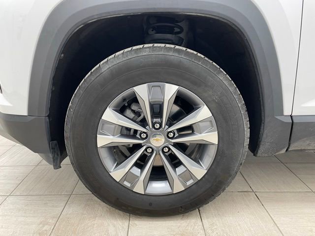 Certified 2025 Chevrolet Equinox LT w/ Convenience Package II image 6