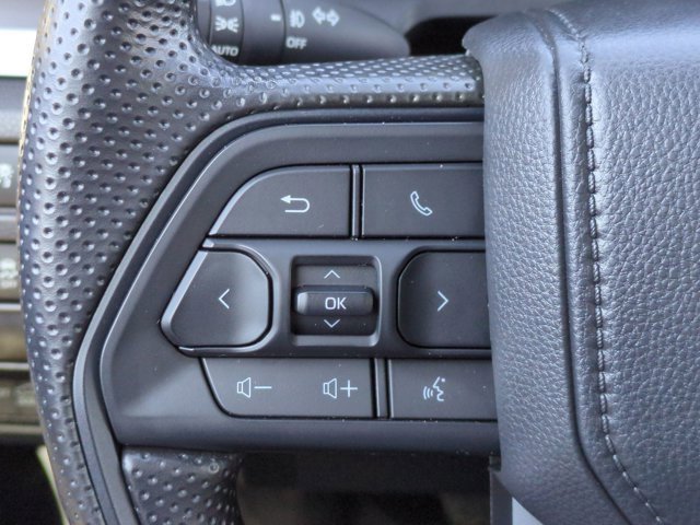 Used 2025 Toyota Tacoma SR5 image 24