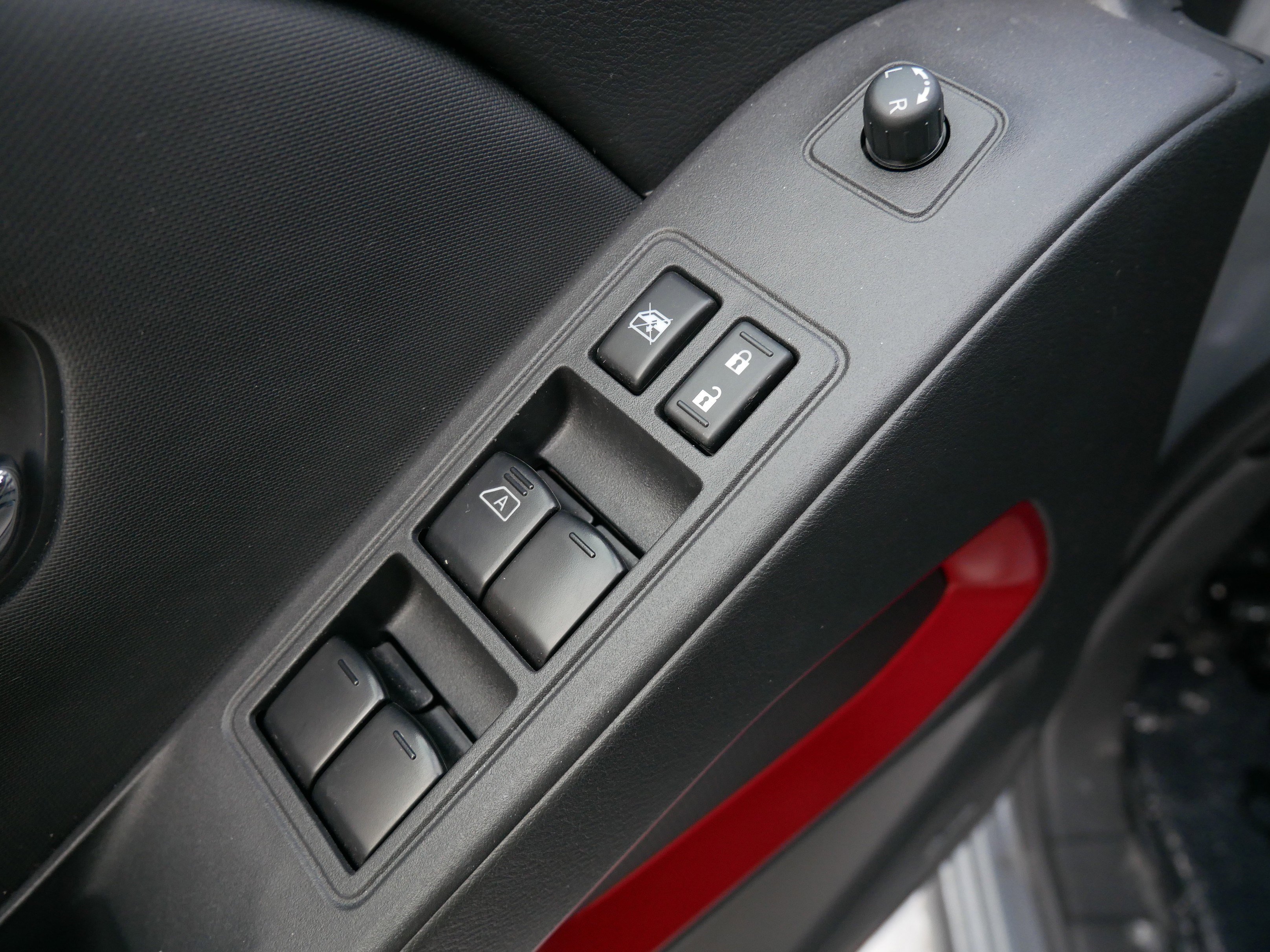 Used 2023 Nissan Frontier PRO-4X w/ Pro Convenience Package image 19