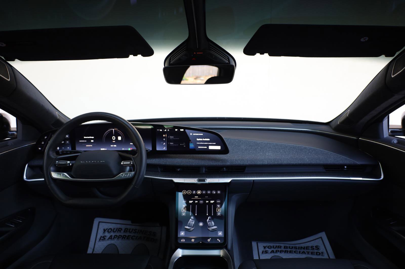 Used 2025 Lucid Air Touring AWD/4WD image 33