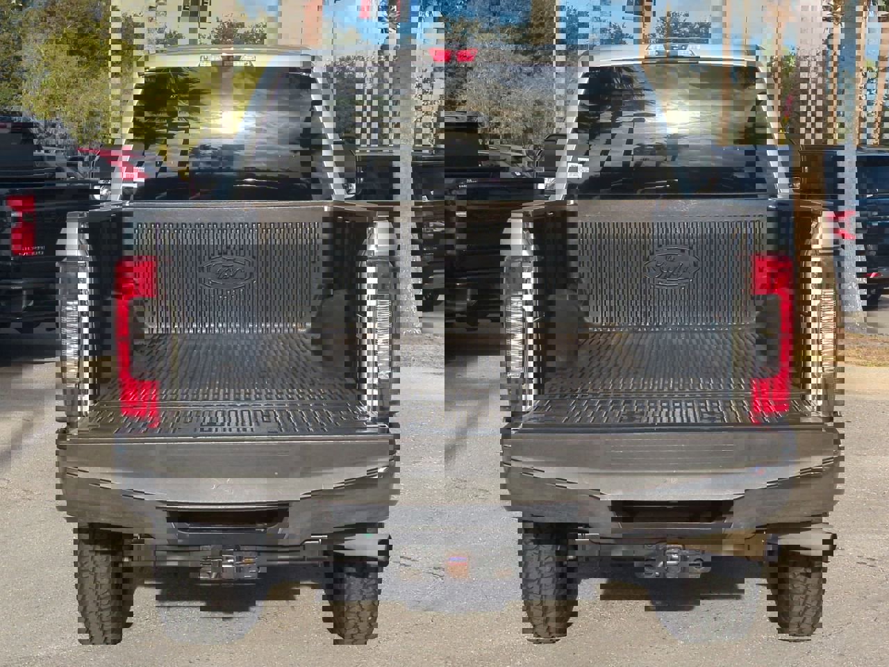 Used 2019 Ford F250 XLT w/ FX4 Off-Road Package image 12