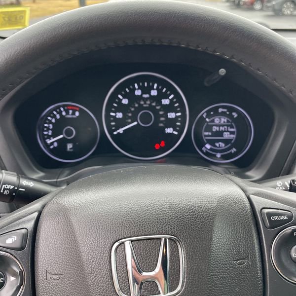 Used 2020 Honda HR-V Sport image 30