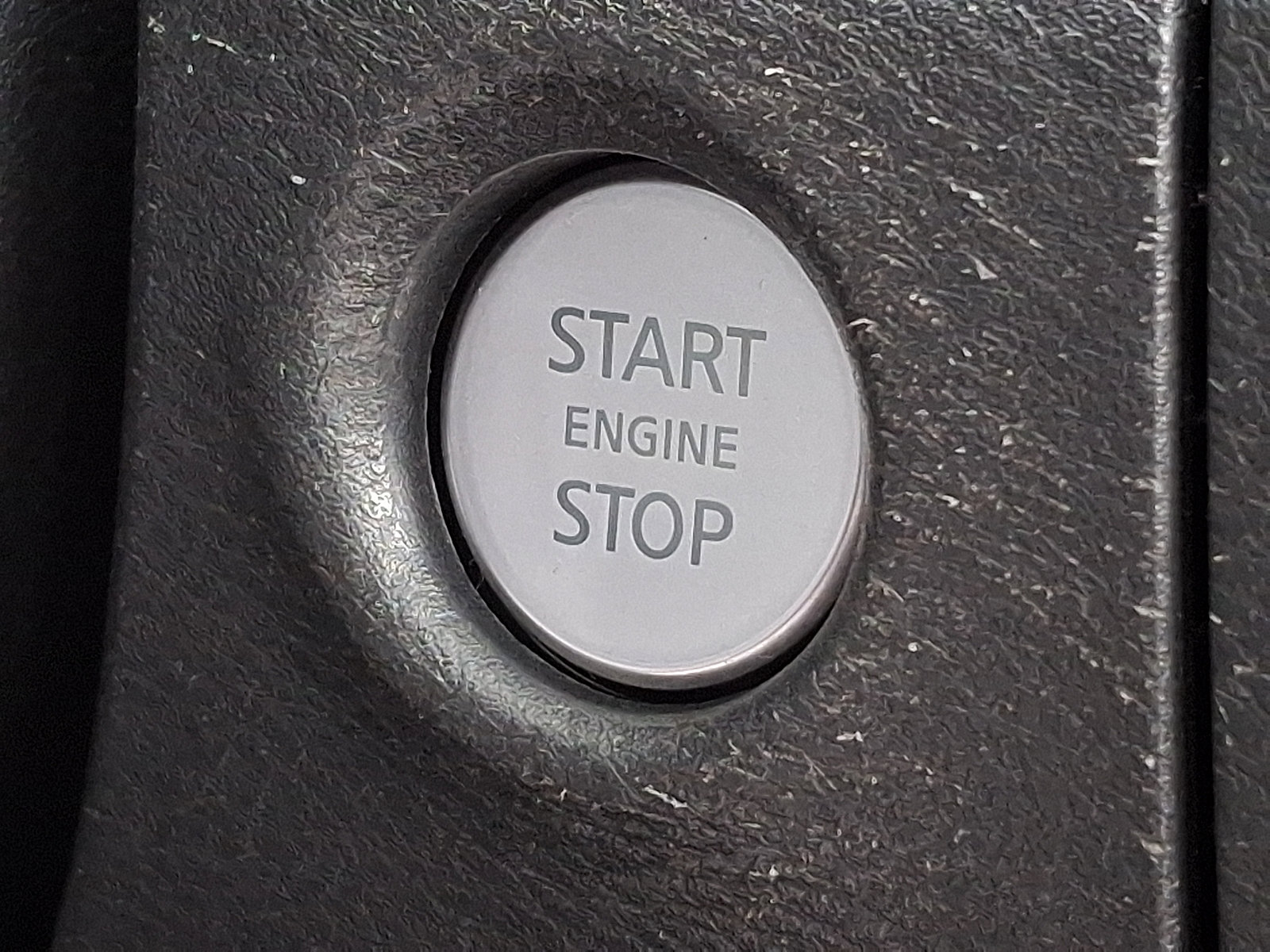 Used 2022 Nissan Frontier S w/ Technology Package image 23