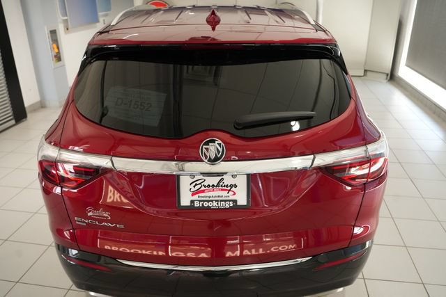 Used 2024 Buick Enclave Premium AWD/4WD image 9