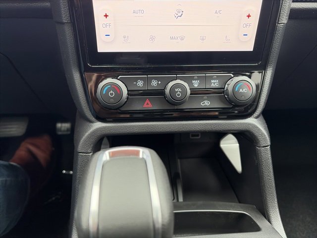 New 2025 Ford Ranger Lariat w/ Chrome Accent Package image 23