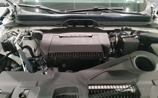 Certified 2025 Honda Pilot Touring image 12