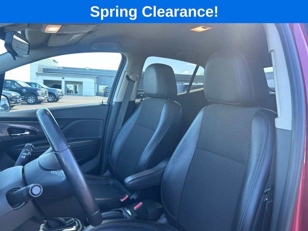 Used 2019 Buick Encore Preferred AWD/4WD image 11
