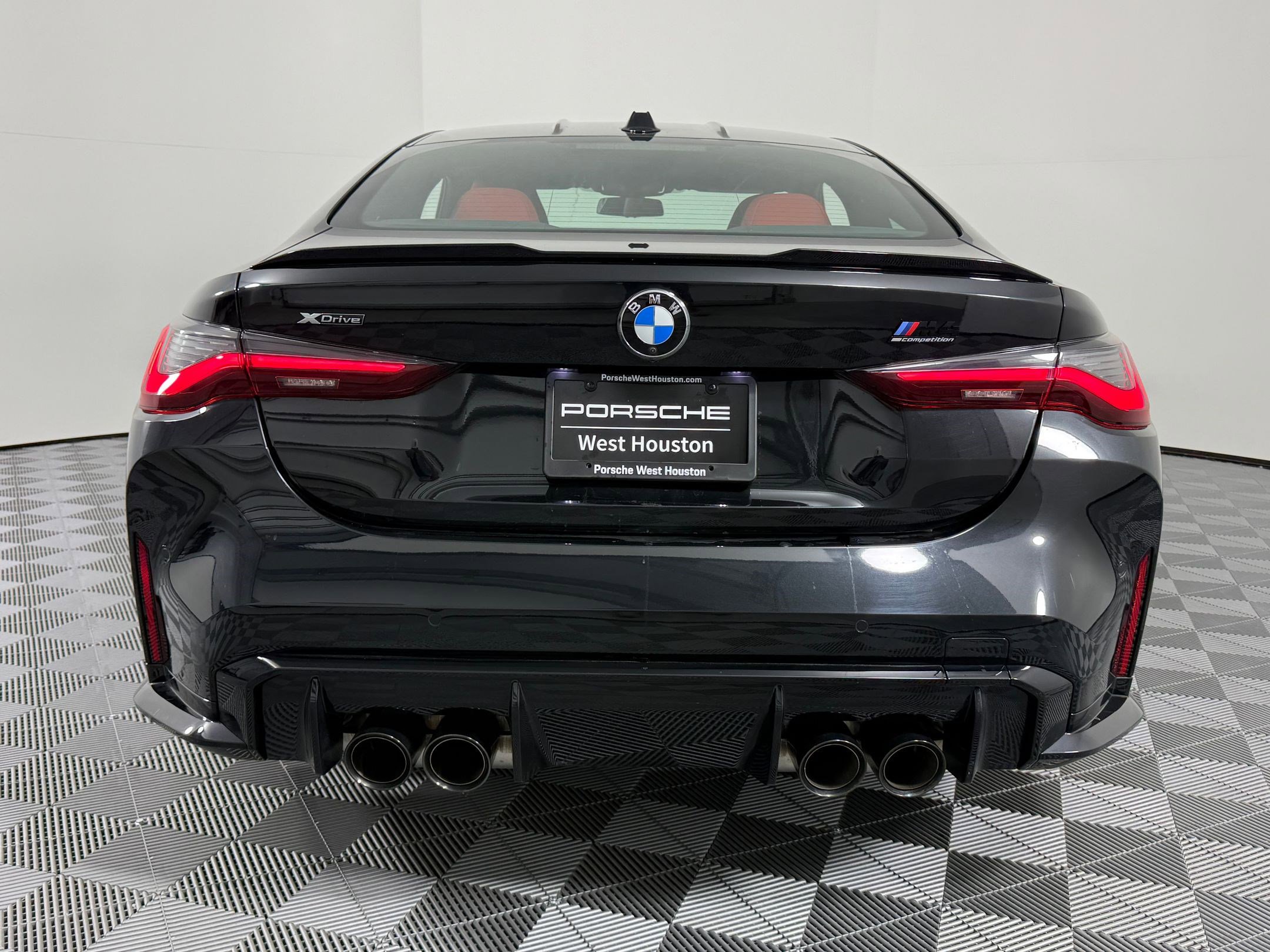 Used 2024 BMW M4 xDrive Competition image 10