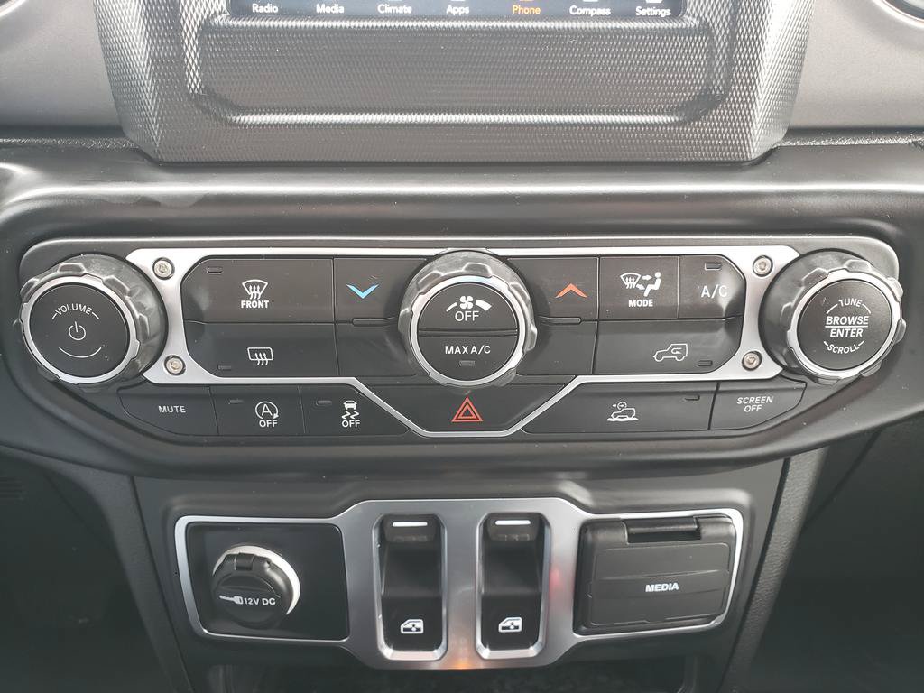 Certified 2023 Jeep Wrangler Sport AWD/4WD image 17
