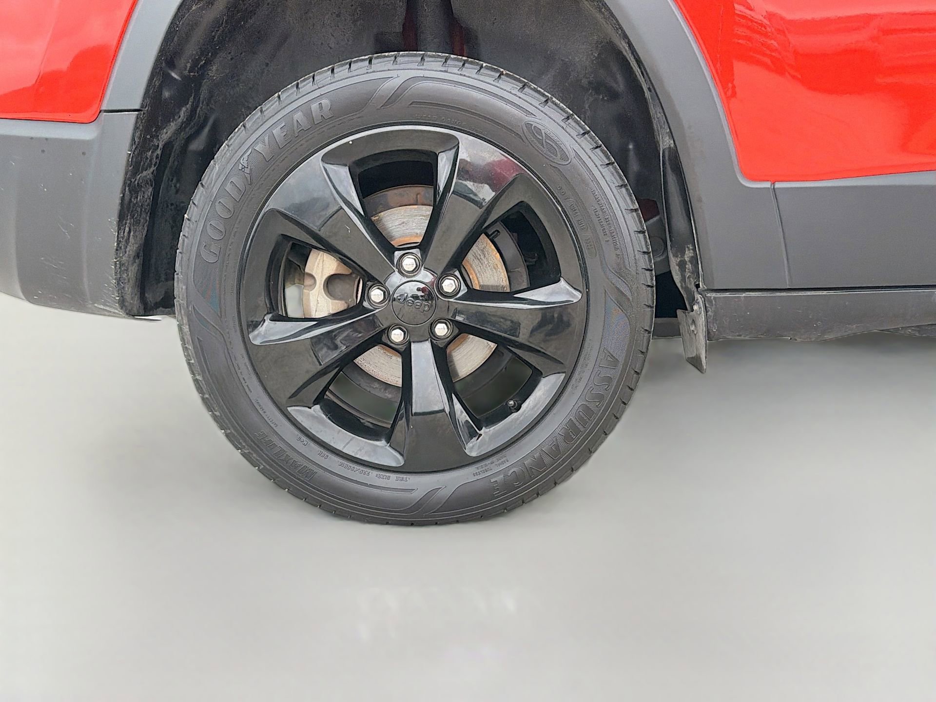 Used 2021 Jeep Cherokee Latitude Plus image 34