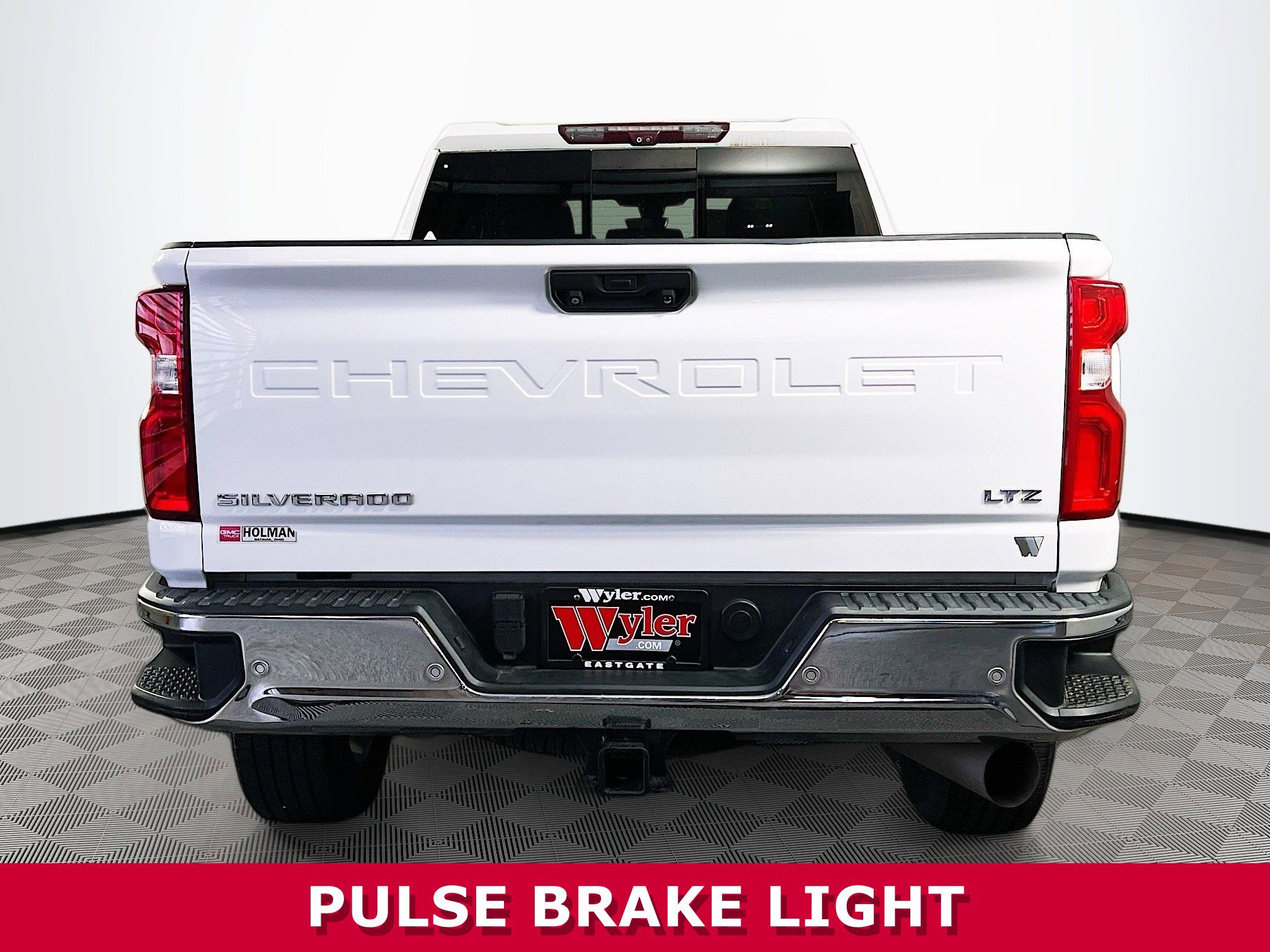 Used 2020 Chevrolet Silverado 2500 LTZ w/ LTZ Premium Package image 28