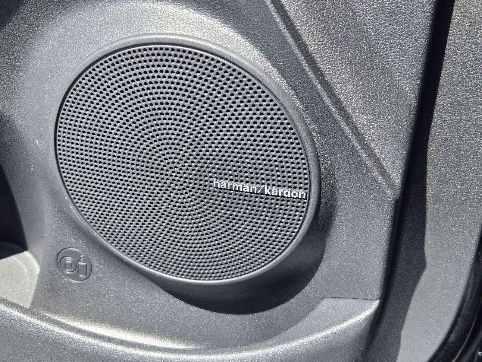 Used 2022 Hyundai Kona Limited FWD image 20