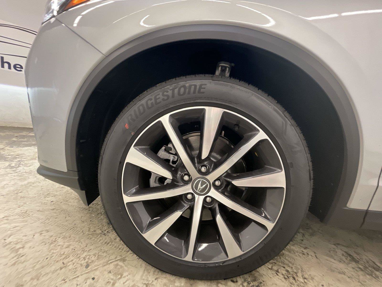 Certified 2026 Acura MDX w/ Technology Package AWD/4WD image 28