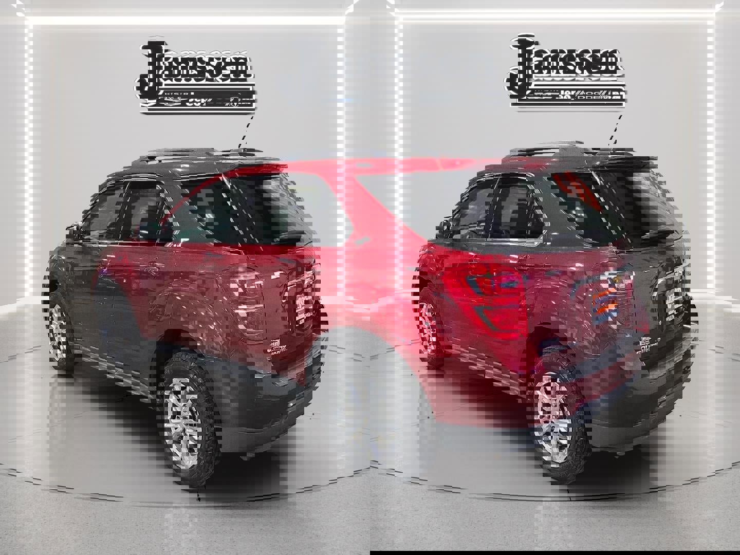 Used 2017 Chevrolet Equinox LT w/ Convenience Package image 3