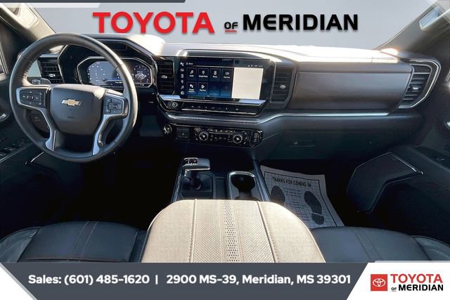 Used 2024 Chevrolet Silverado 1500 High Country w/ Technology Package image 13