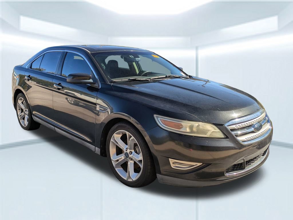 Used 2010 Ford Taurus SHO image 4