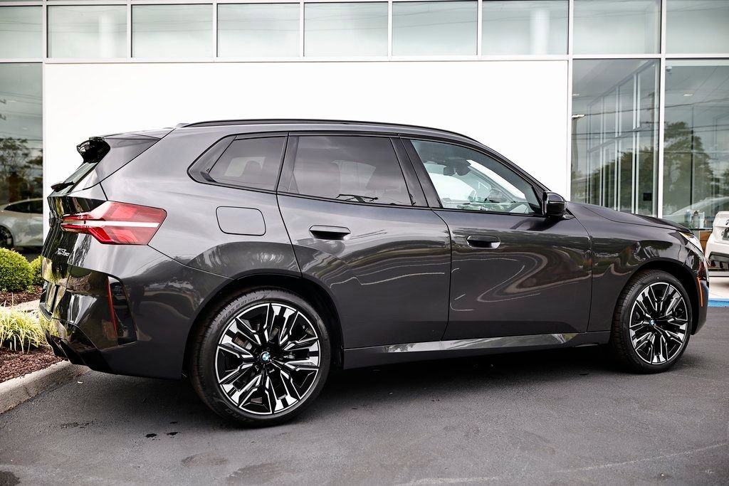 Used 2025 BMW X3 xDrive30i w/ M Sport Package image 7