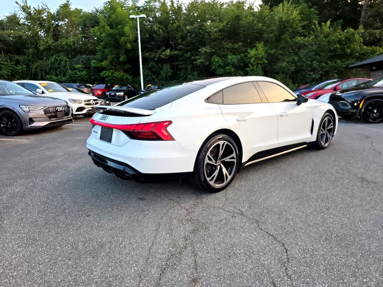 Used 2022 Audi e-tron GT Premium Plus w/ Performance Package image 97