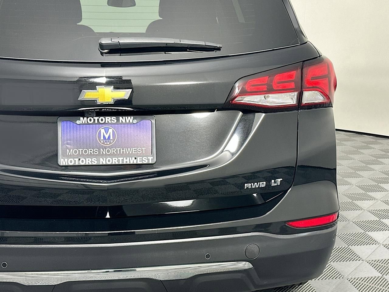 Used 2024 Chevrolet Equinox LT image 19