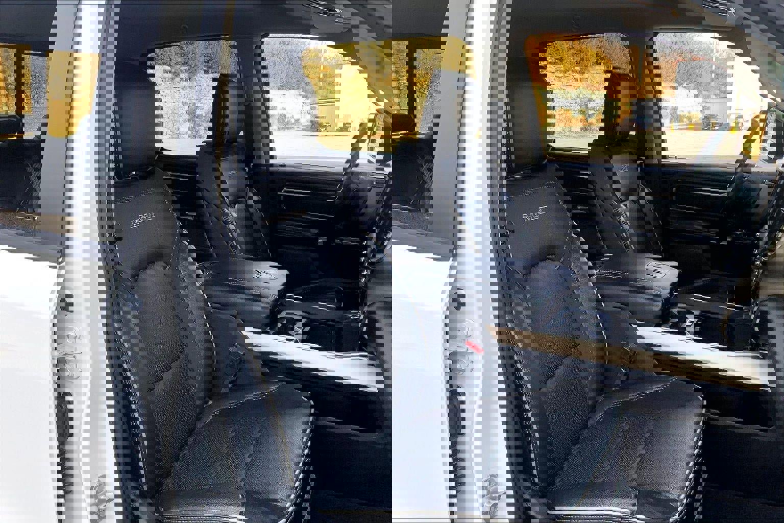 Used 2022 RAM 1500 Laramie image 7