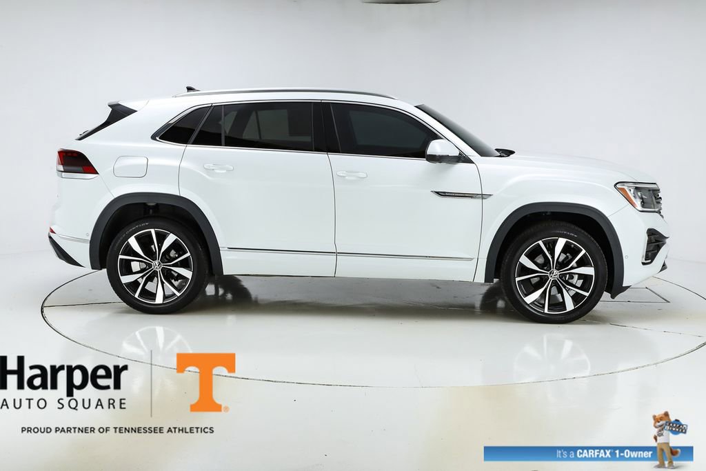 Used 2025 Volkswagen Atlas Cross Sport SEL Premium R-Line image 49