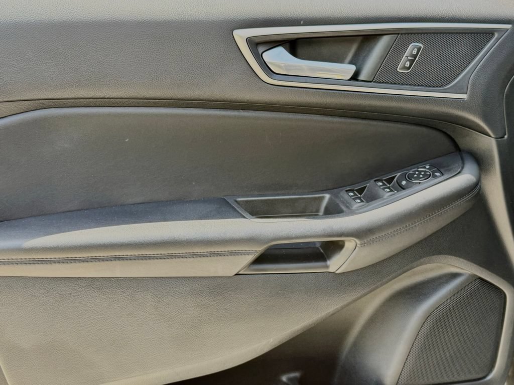 Certified 2022 Ford Edge SEL AWD/4WD image 21