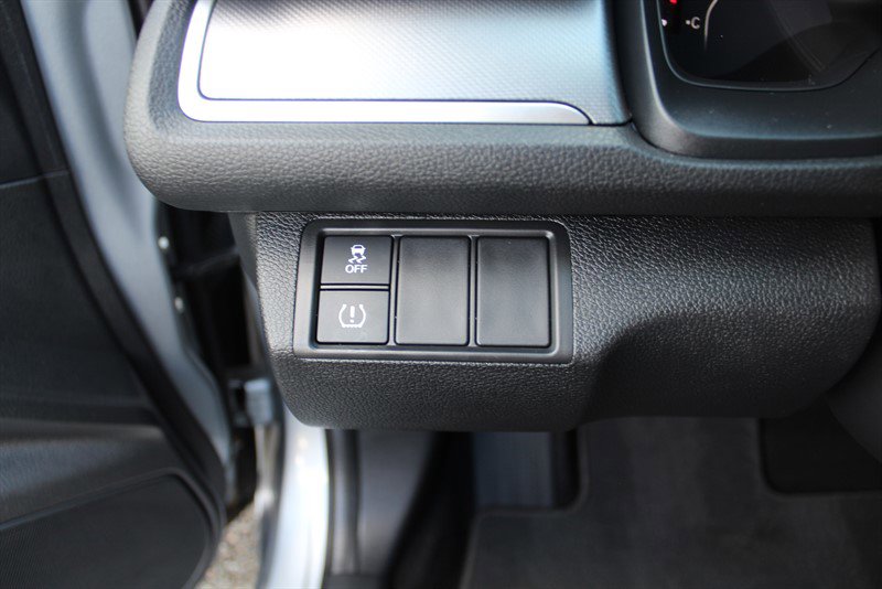 Used 2018 Honda Civic LX image 16